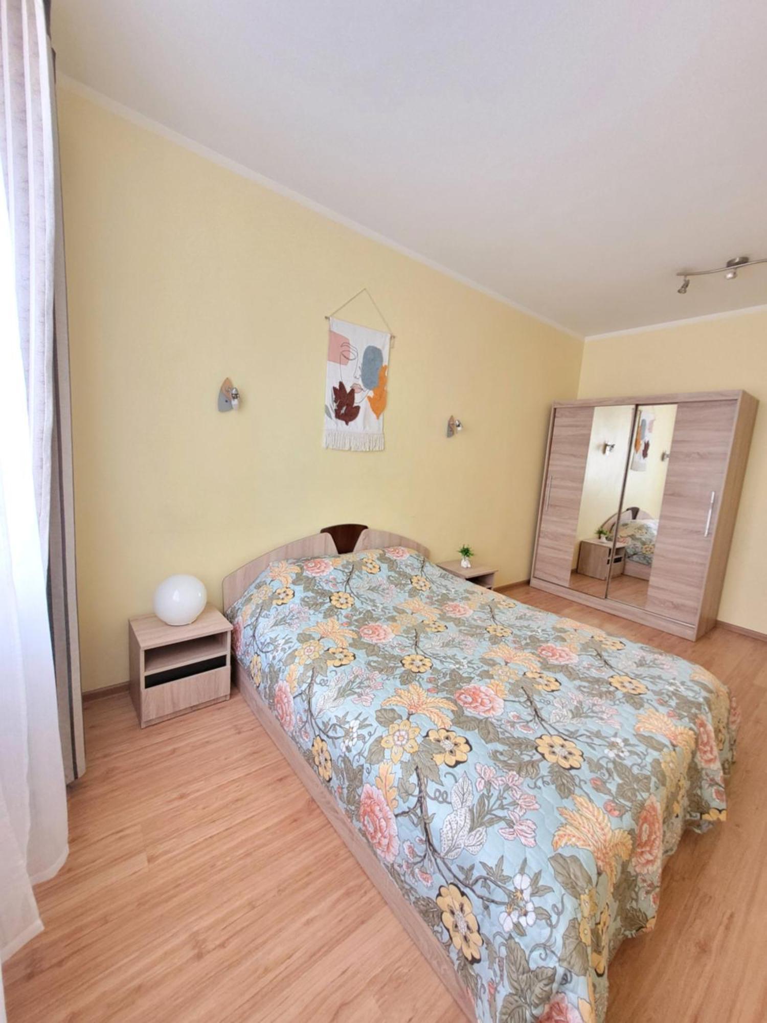 Giedres Apartaments-Alkava Kaunas Bagian luar foto